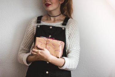 gift giving millennials